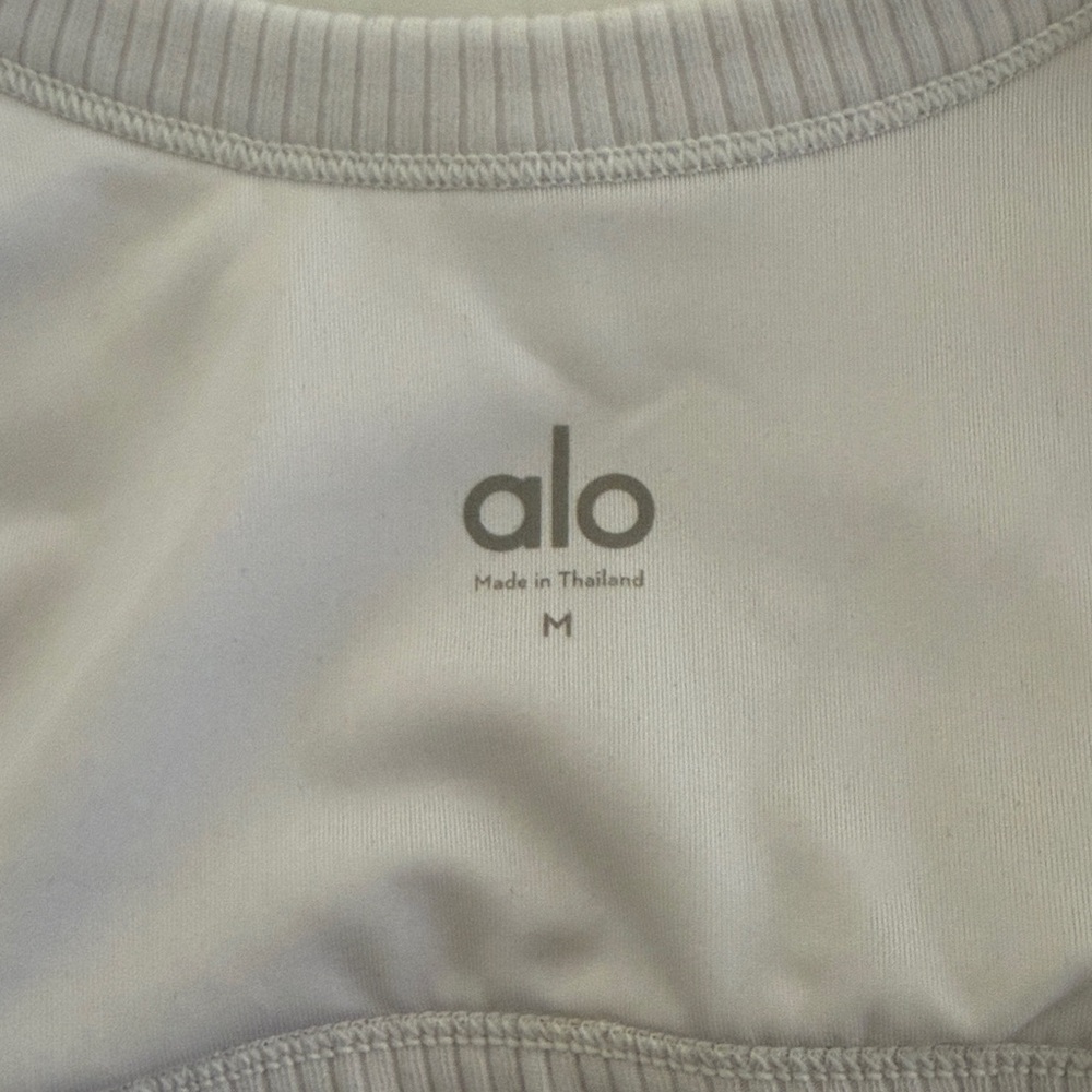 Alo Wellness Bra White - Picture 5 of 5